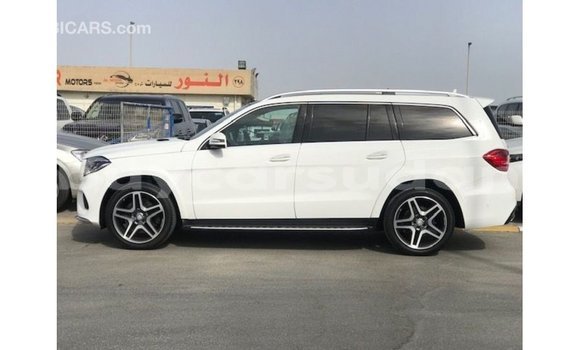 Buy Import Mercedes-Benz 190 White Car in Import - Dubai in Al Jazirah State Buy Import Mercedes-Benz 190 White Car in Import - Dubai in Al Jazirah State