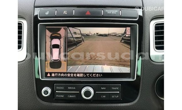 Acheter Import Voiture Volkswagen Touareg Marron à Import - Dubai, État d'Al Jazirah Acheter Import Voiture Volkswagen Touareg Marron à Import - Dubai, État d'Al Jazirah