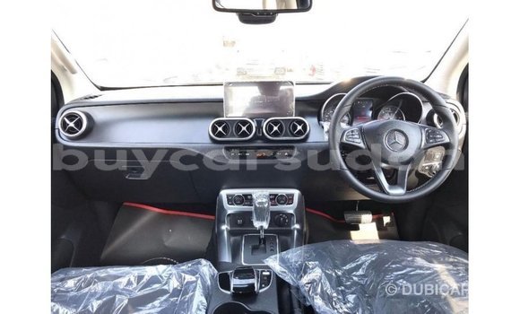 Buy Import Mercedes-Benz 250 Black Car in Import - Dubai in Al Jazirah State Buy Import Mercedes-Benz 250 Black Car in Import - Dubai in Al Jazirah State