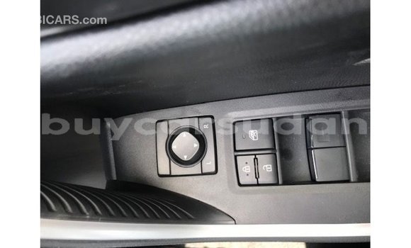 Buy Import Toyota HiAce White Truck in Import - Dubai in Al Jazirah State Buy Import Toyota HiAce White Truck in Import - Dubai in Al Jazirah State