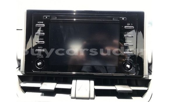 Buy Import Toyota HiAce White Truck in Import - Dubai in Al Jazirah State Buy Import Toyota HiAce White Truck in Import - Dubai in Al Jazirah State