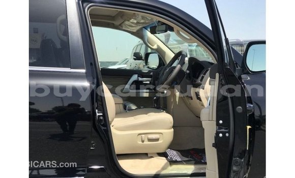 Buy Import Toyota Land Cruiser Black Car in Import - Dubai in Al Jazirah State Buy Import Toyota Land Cruiser Black Car in Import - Dubai in Al Jazirah State