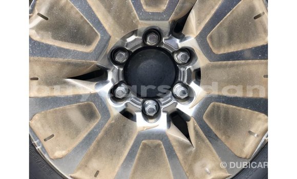 Acheter Import Voiture Toyota Prado Bleu à Import - Dubai, État d'Al Jazirah Acheter Import Voiture Toyota Prado Bleu à Import - Dubai, État d'Al Jazirah