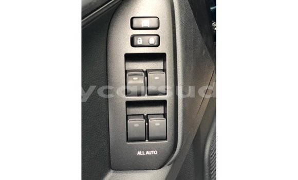 Acheter Import Voiture Toyota Prado Bleu à Import - Dubai, État d'Al Jazirah Acheter Import Voiture Toyota Prado Bleu à Import - Dubai, État d'Al Jazirah