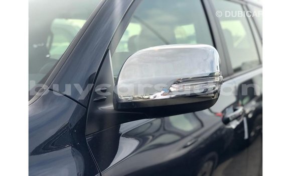 Acheter Import Voiture Toyota Prado Bleu à Import - Dubai, État d'Al Jazirah Acheter Import Voiture Toyota Prado Bleu à Import - Dubai, État d'Al Jazirah