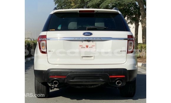 Buy Import Ford Explorer White Car in Import - Dubai in Al Jazirah State Buy Import Ford Explorer White Car in Import - Dubai in Al Jazirah State