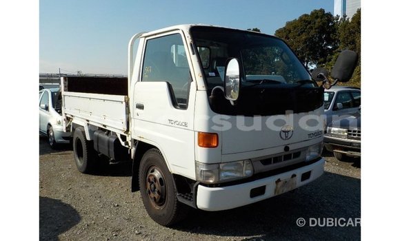 Buy Import Toyota Dyna White Truck in Import - Dubai in Al Jazirah State Buy Import Toyota Dyna White Truck in Import - Dubai in Al Jazirah State