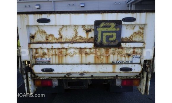 Buy Import Toyota Dyna White Truck in Import - Dubai in Al Jazirah State Buy Import Toyota Dyna White Truck in Import - Dubai in Al Jazirah State