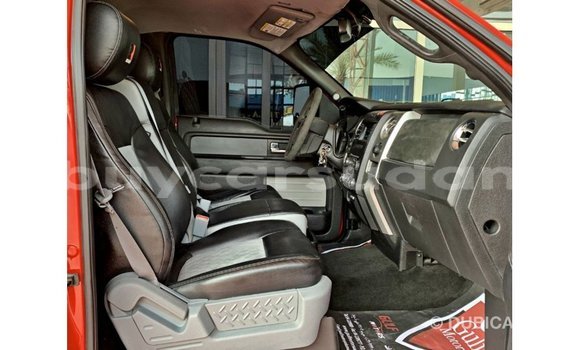 Buy Import Ford Club Wagon Red Car in Import - Dubai in Al Jazirah State Buy Import Ford Club Wagon Red Car in Import - Dubai in Al Jazirah State