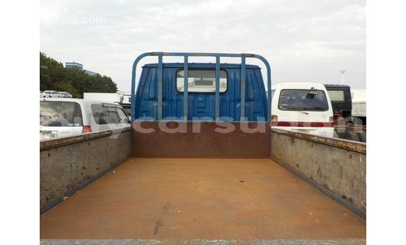 Buy Import Toyota Dyna Blue Truck in Import - Dubai in Al Jazirah State Buy Import Toyota Dyna Blue Truck in Import - Dubai in Al Jazirah State