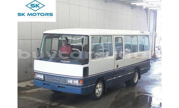 Buy Import Toyota Coaster White Car in Import - Dubai in Al Jazirah State Buy Import Toyota Coaster White Car in Import - Dubai in Al Jazirah State