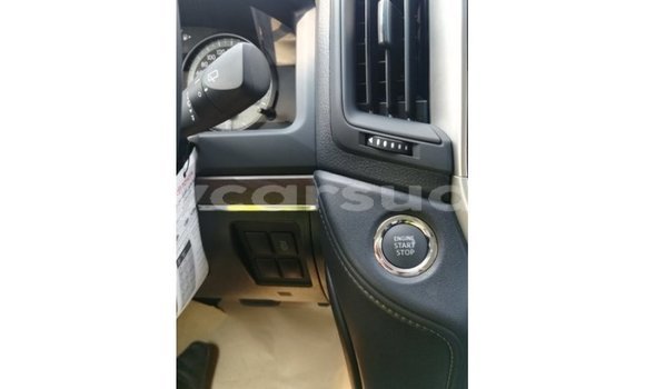 Buy Import Toyota Land Cruiser White Car in Import - Dubai in Al Jazirah State Buy Import Toyota Land Cruiser White Car in Import - Dubai in Al Jazirah State