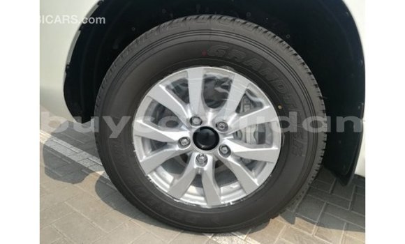 Buy Import Toyota Land Cruiser White Car in Import - Dubai in Al Jazirah State Buy Import Toyota Land Cruiser White Car in Import - Dubai in Al Jazirah State