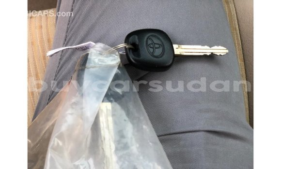 Buy Import Toyota DA White Truck in Import - Dubai in Al Jazirah State Buy Import Toyota DA White Truck in Import - Dubai in Al Jazirah State