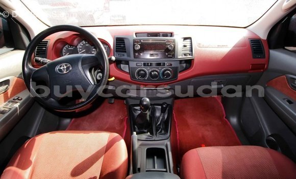 Buy Import Toyota Hilux Red Car in Import - Dubai in Al Jazirah State Buy Import Toyota Hilux Red Car in Import - Dubai in Al Jazirah State