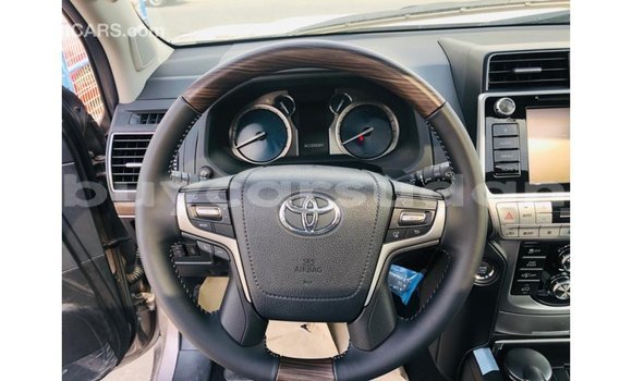 Acheter Import Voiture Toyota Prado Marron à Import - Dubai, État d'Al Jazirah Acheter Import Voiture Toyota Prado Marron à Import - Dubai, État d'Al Jazirah