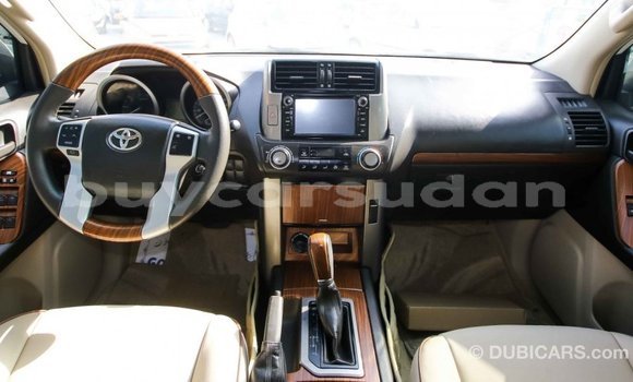 Buy Import Toyota Prado White Car in Import - Dubai in Al Jazirah State Buy Import Toyota Prado White Car in Import - Dubai in Al Jazirah State