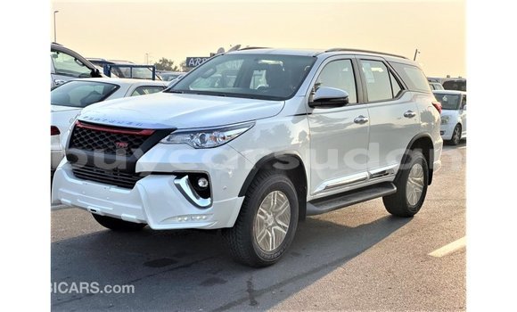 Buy Import Toyota Fortuner White Car in Import - Dubai in Al Jazirah State Buy Import Toyota Fortuner White Car in Import - Dubai in Al Jazirah State