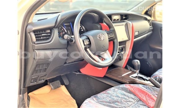 Buy Import Toyota Fortuner White Car in Import - Dubai in Al Jazirah State Buy Import Toyota Fortuner White Car in Import - Dubai in Al Jazirah State
