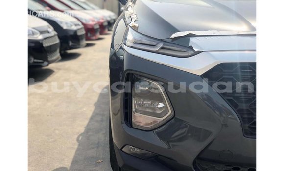 Acheter Import Voiture Hyundai Santa Fe Vert à Import - Dubai, État d'Al Jazirah Acheter Import Voiture Hyundai Santa Fe Vert à Import - Dubai, État d'Al Jazirah
