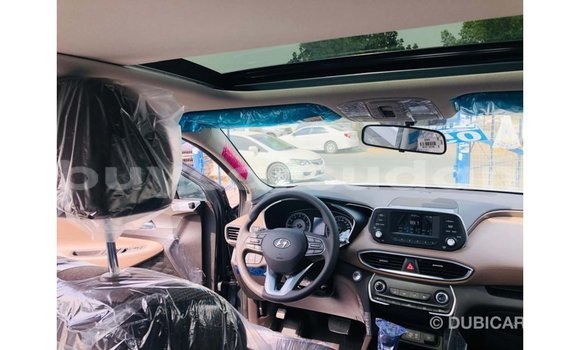 Acheter Import Voiture Hyundai Santa Fe Vert à Import - Dubai, État d'Al Jazirah Acheter Import Voiture Hyundai Santa Fe Vert à Import - Dubai, État d'Al Jazirah