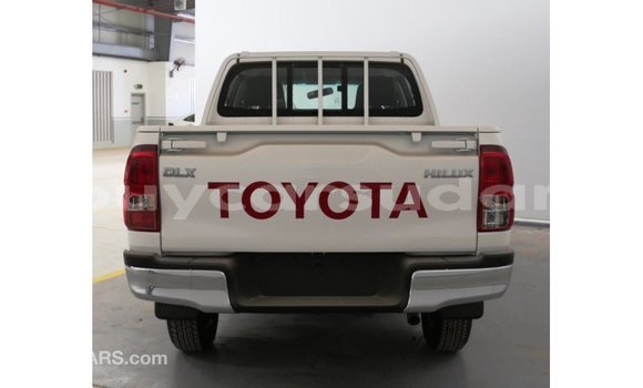 Buy Import Toyota Hilux White Car in Import - Dubai in Al Jazirah State Buy Import Toyota Hilux White Car in Import - Dubai in Al Jazirah State