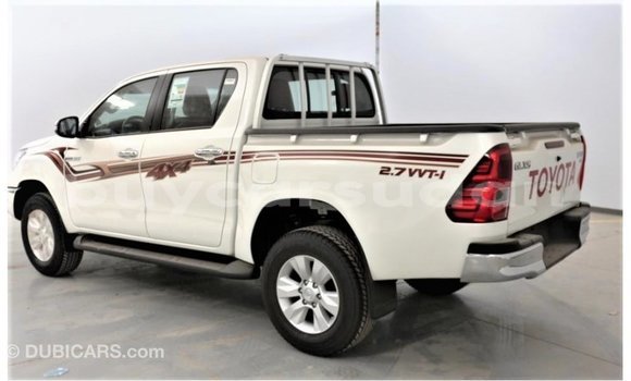 Buy Import Toyota Hilux White Car in Import - Dubai in Al Jazirah State Buy Import Toyota Hilux White Car in Import - Dubai in Al Jazirah State