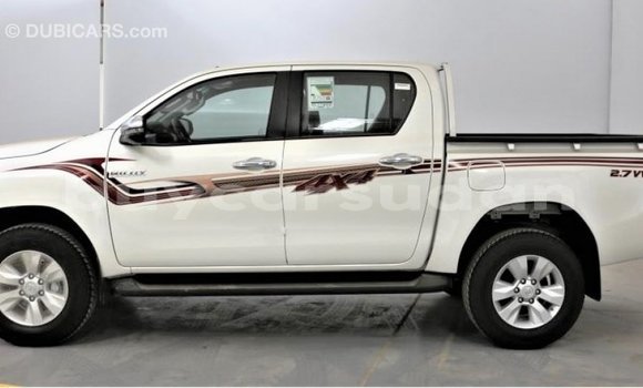 Buy Import Toyota Hilux White Car in Import - Dubai in Al Jazirah State Buy Import Toyota Hilux White Car in Import - Dubai in Al Jazirah State