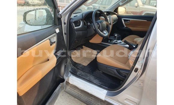 Buy Import Toyota Fortuner Other Car in Import - Dubai in Al Jazirah State Buy Import Toyota Fortuner Other Car in Import - Dubai in Al Jazirah State