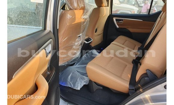 Buy Import Toyota Fortuner Other Car in Import - Dubai in Al Jazirah State Buy Import Toyota Fortuner Other Car in Import - Dubai in Al Jazirah State
