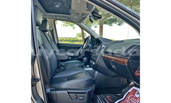 Buy Import Land Rover Defender Other Car in Import - Dubai in Al Jazirah State Buy Import Land Rover Defender Other Car in Import - Dubai in Al Jazirah State