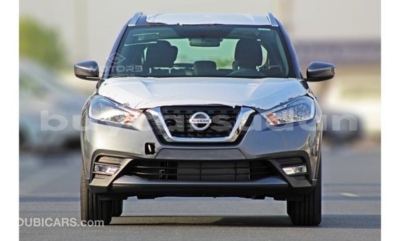 Acheter Import Utilitaire Nissan Evalia Autre à Import - Dubai, État d'Al Jazirah Acheter Import Utilitaire Nissan Evalia Autre à Import - Dubai, État d'Al Jazirah