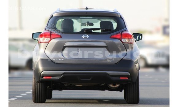 Acheter Import Utilitaire Nissan Evalia Autre à Import - Dubai, État d'Al Jazirah Acheter Import Utilitaire Nissan Evalia Autre à Import - Dubai, État d'Al Jazirah