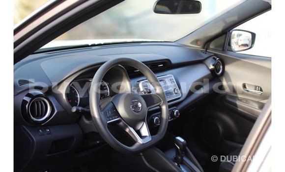 Acheter Import Utilitaire Nissan Evalia Autre à Import - Dubai, État d'Al Jazirah Acheter Import Utilitaire Nissan Evalia Autre à Import - Dubai, État d'Al Jazirah