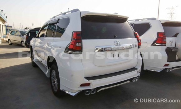 Buy Import Toyota Prado White Car in Import - Dubai in Al Jazirah State Buy Import Toyota Prado White Car in Import - Dubai in Al Jazirah State
