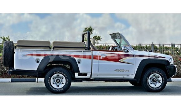 Buy Import Nissan Patrol White Car in Import - Dubai in Al Jazirah State Buy Import Nissan Patrol White Car in Import - Dubai in Al Jazirah State