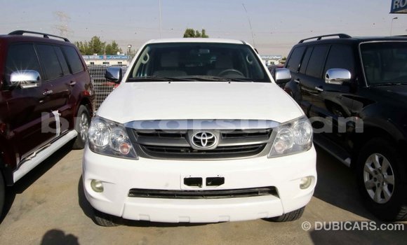 Buy Import Toyota Fortuner White Car in Import - Dubai in Al Jazirah State Buy Import Toyota Fortuner White Car in Import - Dubai in Al Jazirah State