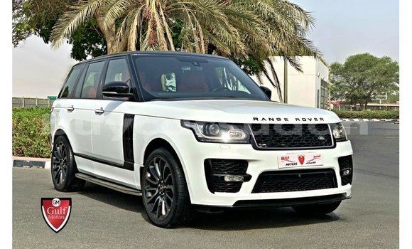 Buy Import Land Rover Range Rover White Car in Import - Dubai in Al Jazirah State