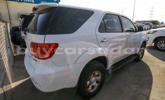 Buy Import Toyota Fortuner White Car in Import - Dubai in Al Jazirah State Buy Import Toyota Fortuner White Car in Import - Dubai in Al Jazirah State