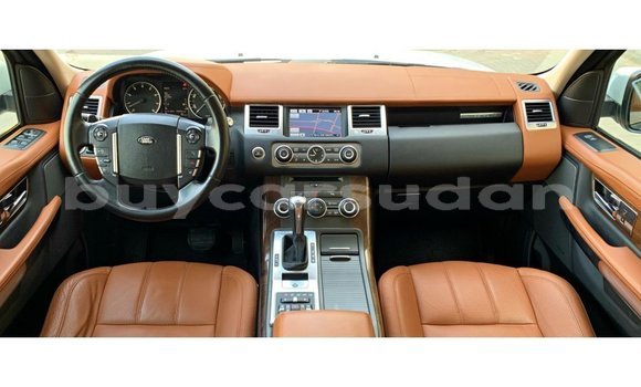 Buy Import Land Rover Range Rover White Car in Import - Dubai in Al Jazirah State Buy Import Land Rover Range Rover White Car in Import - Dubai in Al Jazirah State