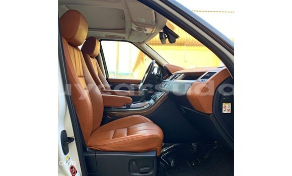 Buy Import Land Rover Range Rover White Car in Import - Dubai in Al Jazirah State Buy Import Land Rover Range Rover White Car in Import - Dubai in Al Jazirah State