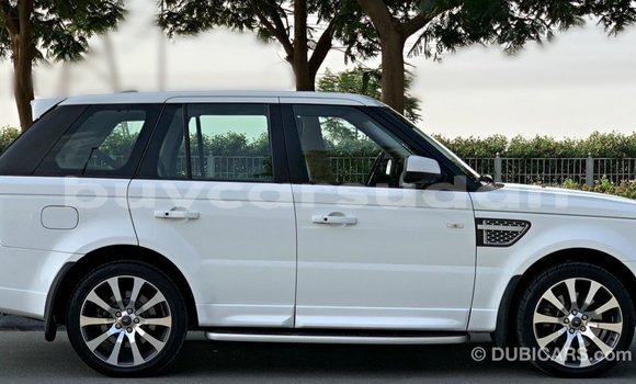 Buy Import Land Rover Range Rover White Car in Import - Dubai in Al Jazirah State Buy Import Land Rover Range Rover White Car in Import - Dubai in Al Jazirah State