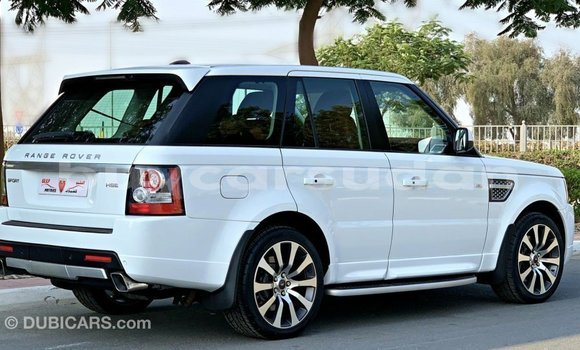 Buy Import Land Rover Range Rover White Car in Import - Dubai in Al Jazirah State Buy Import Land Rover Range Rover White Car in Import - Dubai in Al Jazirah State