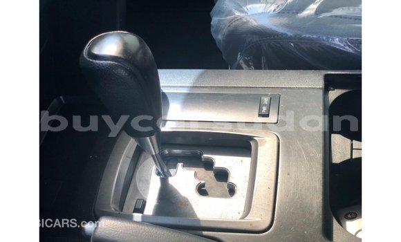 Buy Import Toyota Land Cruiser White Car in Import - Dubai in Al Jazirah State Buy Import Toyota Land Cruiser White Car in Import - Dubai in Al Jazirah State