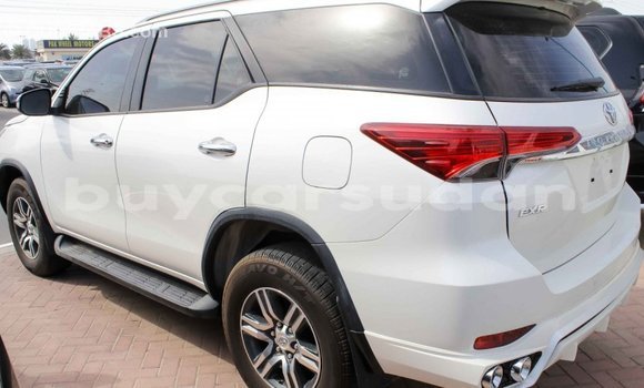 Buy Import Toyota Fortuner White Car in Import - Dubai in Al Jazirah State Buy Import Toyota Fortuner White Car in Import - Dubai in Al Jazirah State