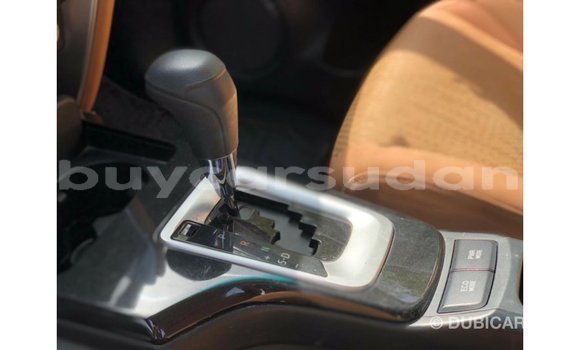 Acheter Import Voiture Toyota Fortuner Blanc à Import - Dubai, État d'Al Jazirah Acheter Import Voiture Toyota Fortuner Blanc à Import - Dubai, État d'Al Jazirah