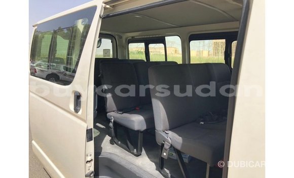 Buy Import Toyota Hiace White Car in Import - Dubai in Al Jazirah State Buy Import Toyota Hiace White Car in Import - Dubai in Al Jazirah State