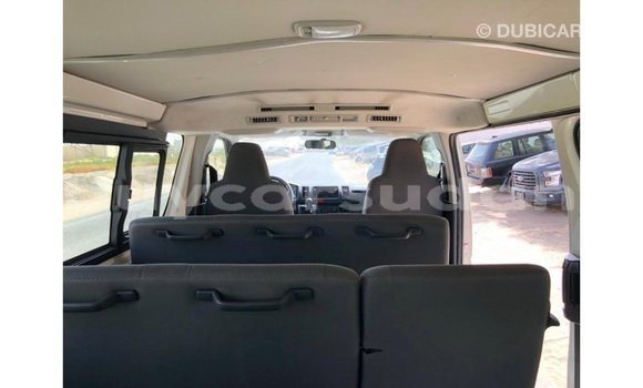 Buy Import Toyota Hiace White Car in Import - Dubai in Al Jazirah State Buy Import Toyota Hiace White Car in Import - Dubai in Al Jazirah State