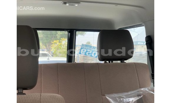 Acheter Import Voiture Toyota Land Cruiser Autre à Import - Dubai, État d'Al Jazirah Acheter Import Voiture Toyota Land Cruiser Autre à Import - Dubai, État d'Al Jazirah