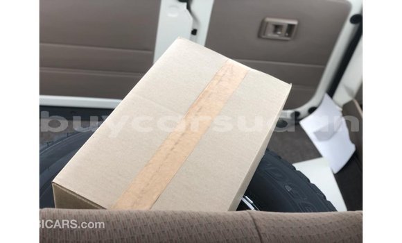 Acheter Import Voiture Toyota Land Cruiser Autre à Import - Dubai, État d'Al Jazirah Acheter Import Voiture Toyota Land Cruiser Autre à Import - Dubai, État d'Al Jazirah